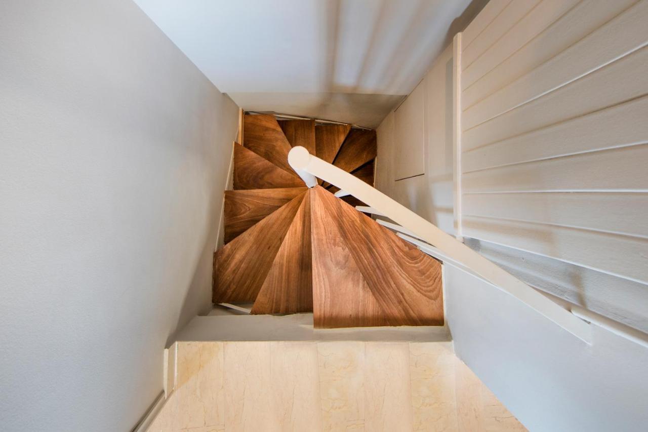 Sunny Loft With Acropolis View Atena